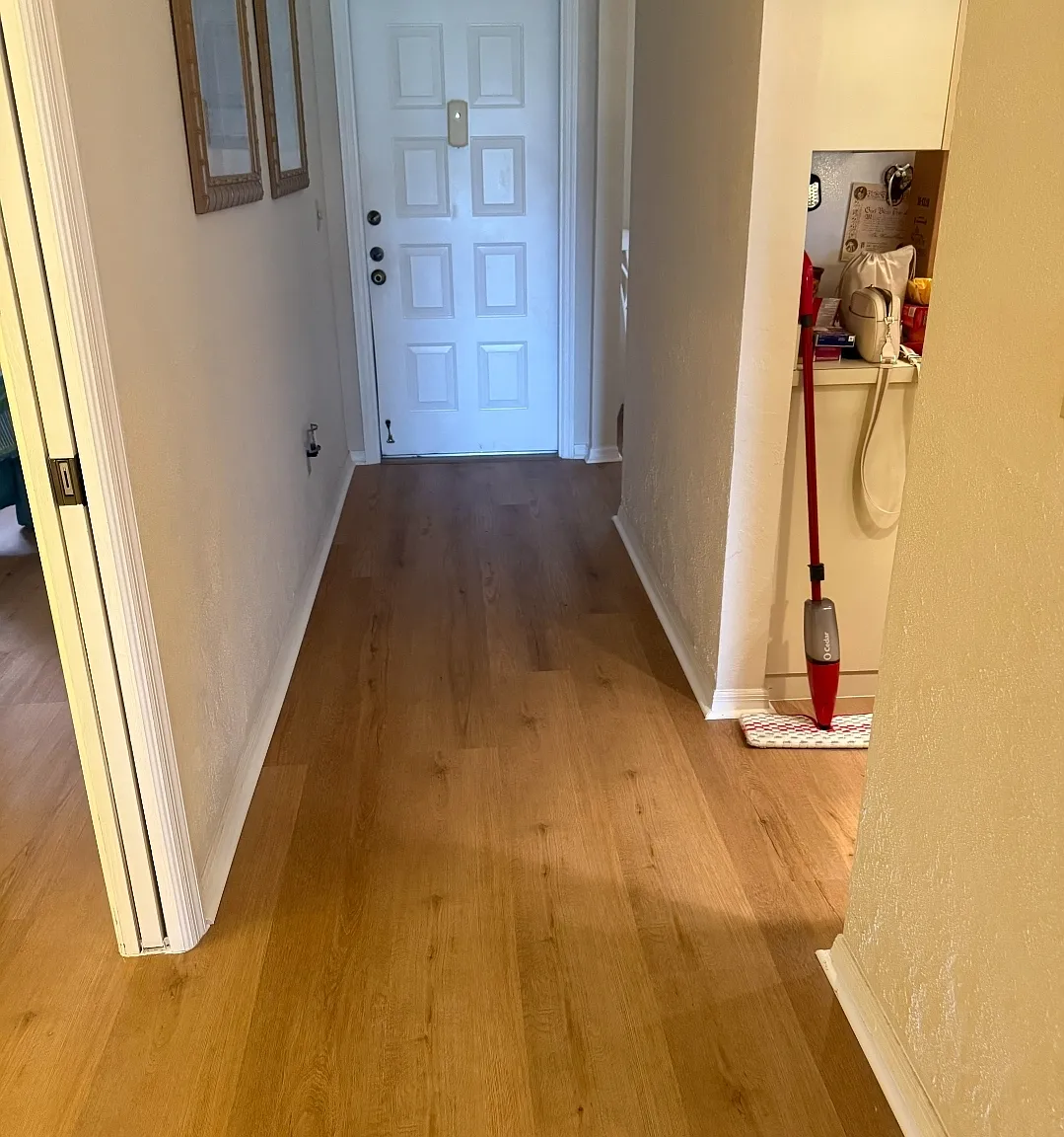 2 bed, 1093 sqft, $1,895 — Photo 4