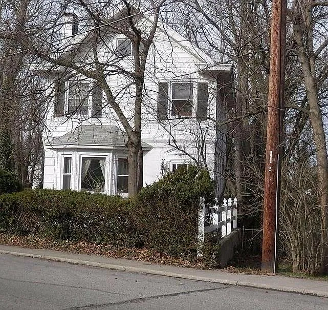 1907 N Fort Thomas Ave photo 1