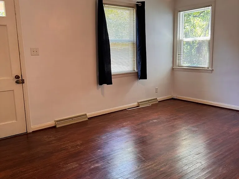 613 Westview Dr — Photo 11