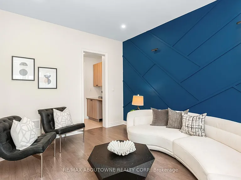 3294 Millicent Ave — Photo 5