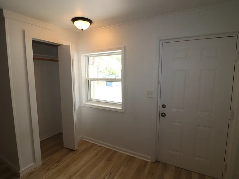 21 Larue St #7 — Photo 2