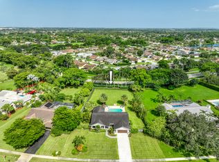 21370 Sweetwater Ln N, Boca Raton, FL 33428