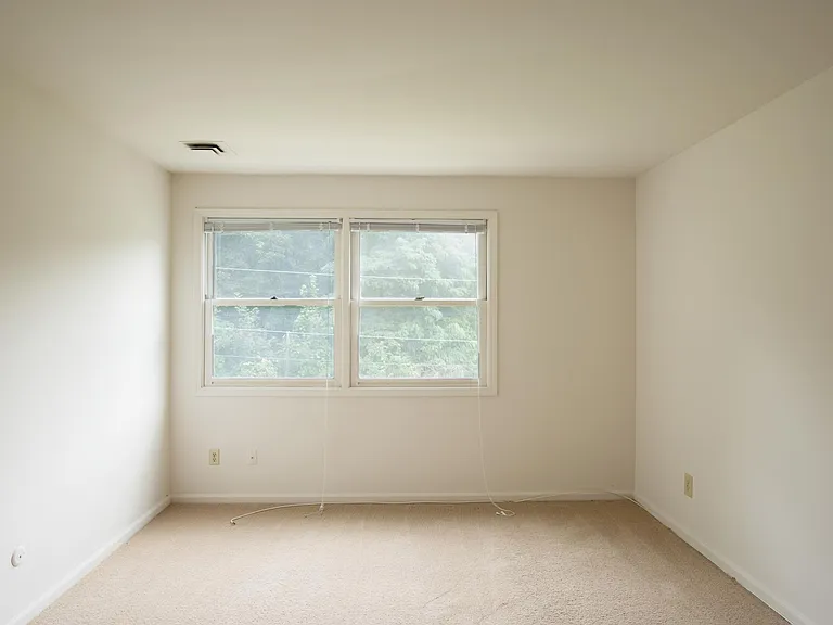 Indian Brook Apartments — Photo 12
