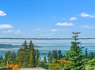 1026 Glen St, Edmonds, WA 98020