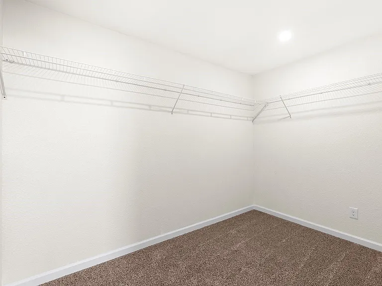 1309 Bragg St — Photo 32