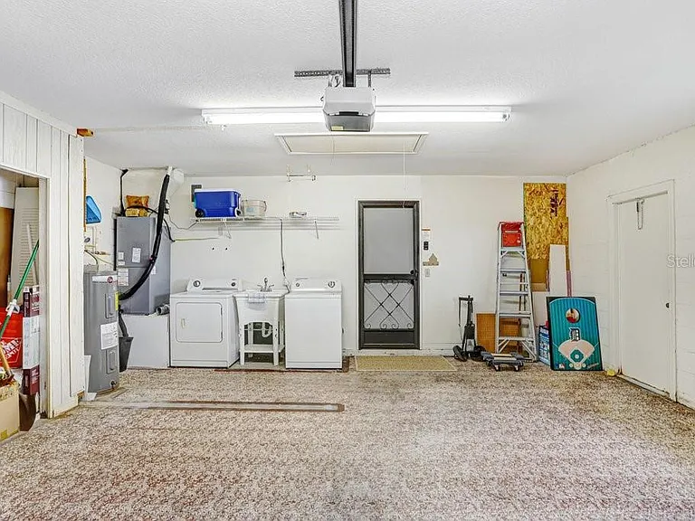 1409 Ingram Dr — Photo 24