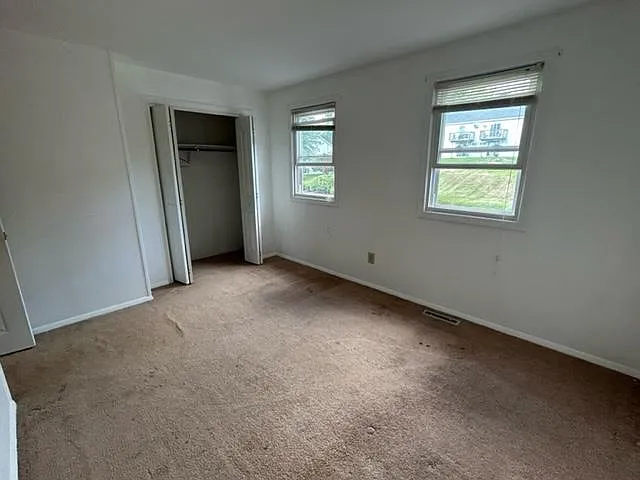 8 Crestview Dr — Photo 18