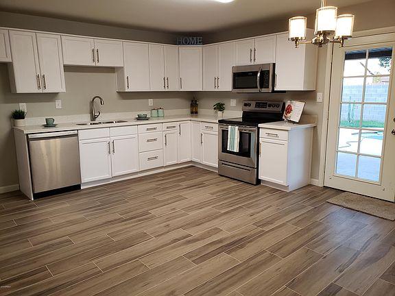 4th image of 8101 W Campbell Ave