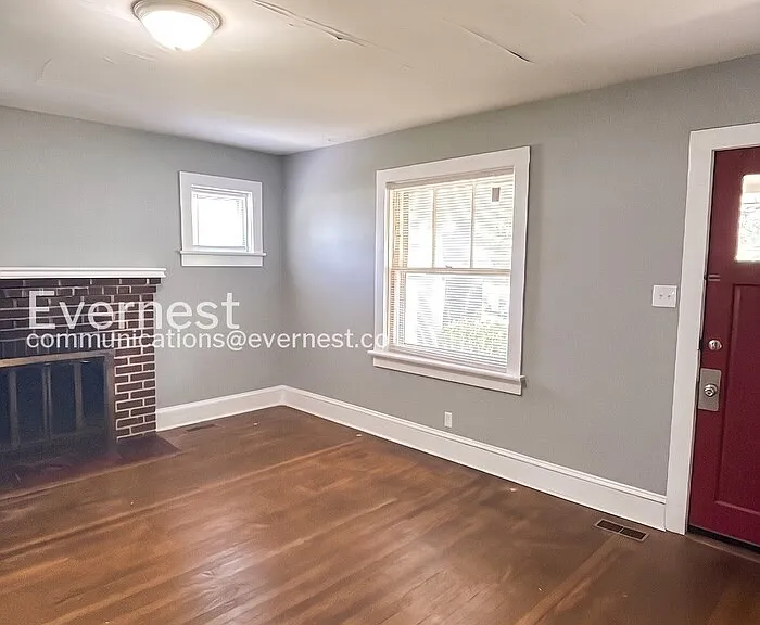 901 E Nine Mile Rd #A — Photo 2
