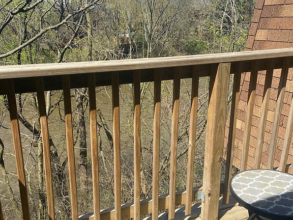 5th image of 2619 W Agatite Ave APT 3F
