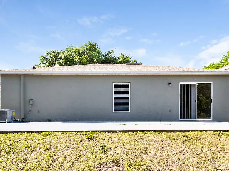 807 Rocky Mountain Ct — Photo 15