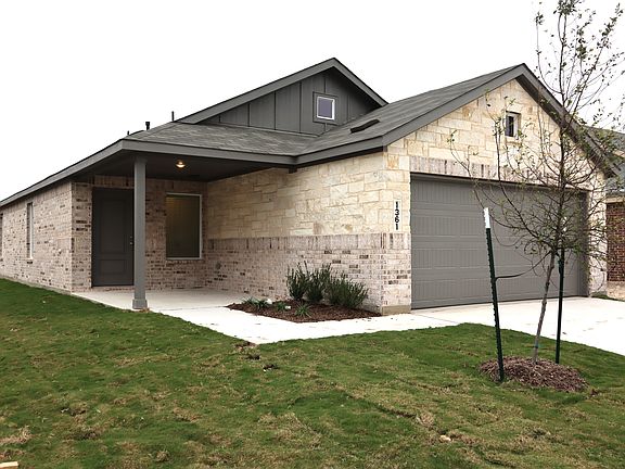 2nd image of 1361 Buckaroo Blvd