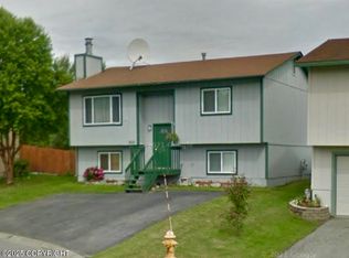 3221 Racquet Cir, Anchorage, AK 99507