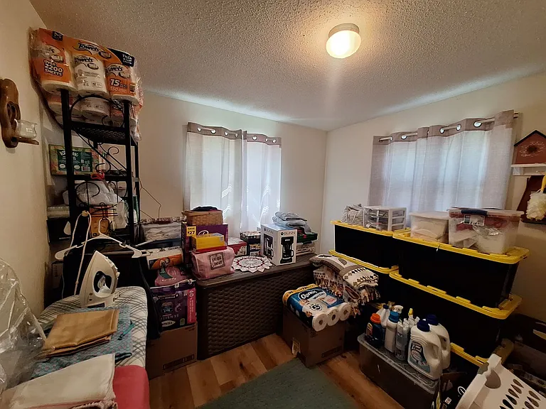 2406 Hill Ave — Photo 23