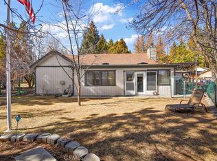 332 W Meadow Ln, Big Bear City, CA 92314