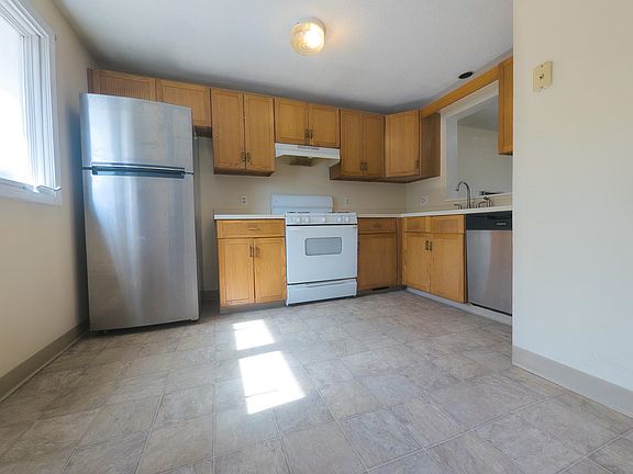 3rd image of 56 Merrimack Drive