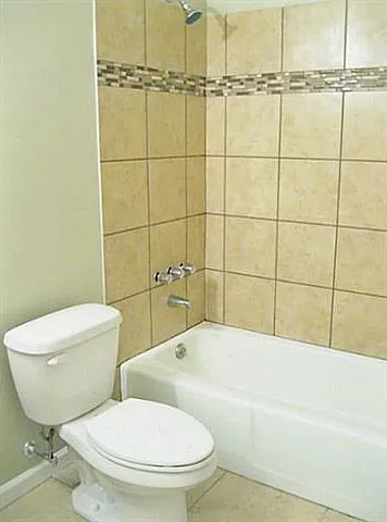 3297 Castle Dr — Photo 10