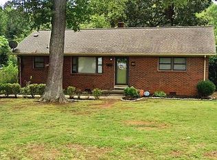 808 Buckner St, Graham, NC 27253