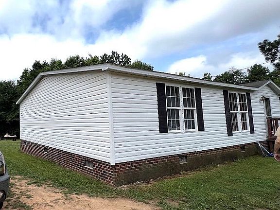 3rd image of 1129 Wagstaff Ln