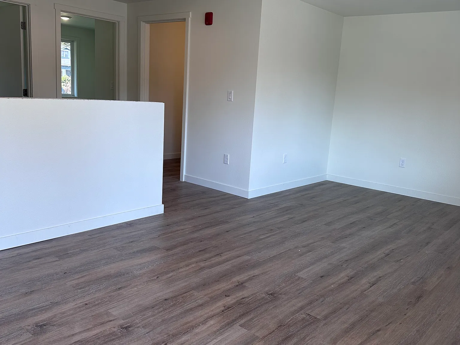 1 bed, 500 sqft, $1,300 — Photo 1