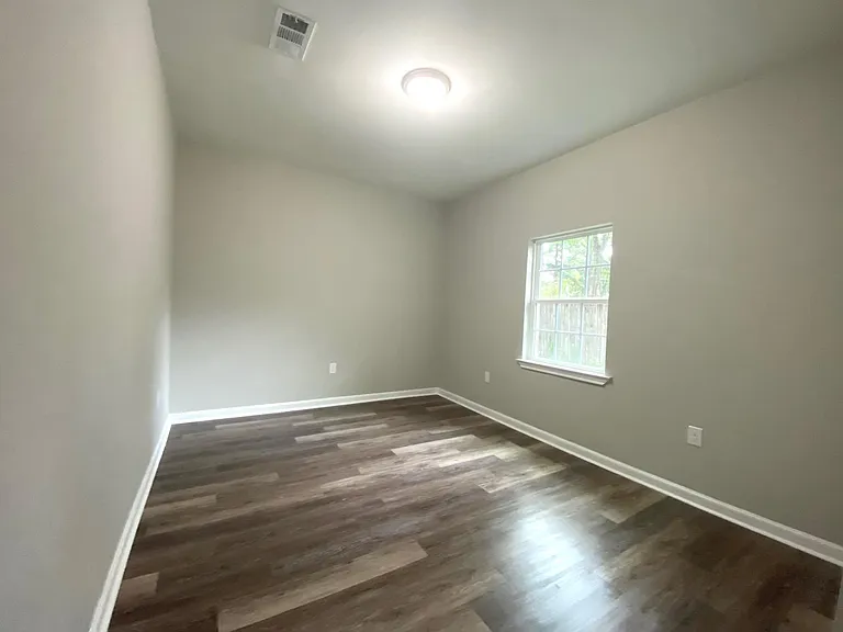 17117 Ashton Ave — Photo 8