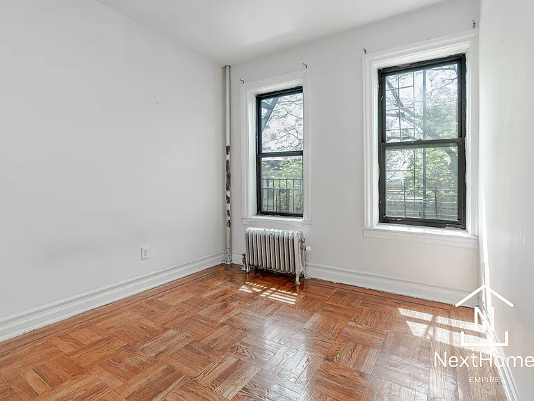 505 62nd St #B8 — Photo 5