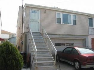 6951 De Costa Ave, Arverne, NY 11692
