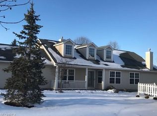 7560 Sanctuary Cir #18, Brecksville, OH 44141