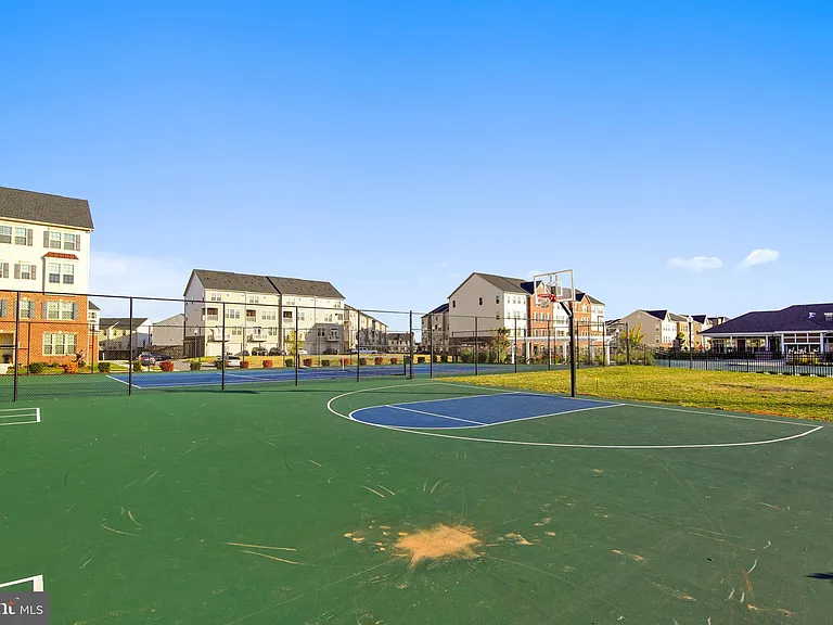 5934 Jefferson Commons Way — Photo 26