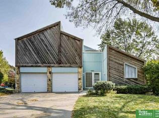 2227 N 113th St, Omaha, NE 68164