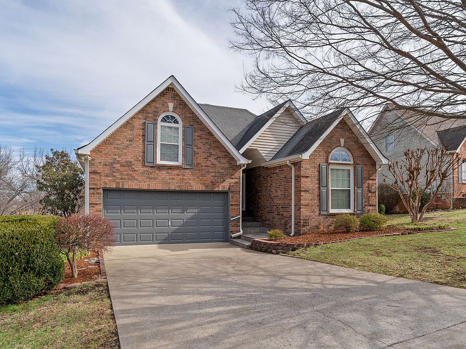 1st image of 205 Saint Pauls Ln