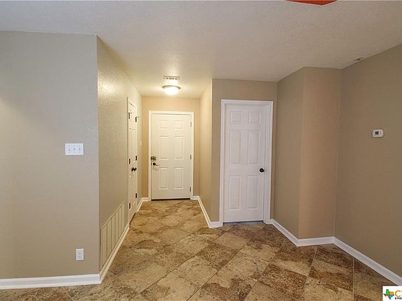 4th image of 2004 Moonstone Dr