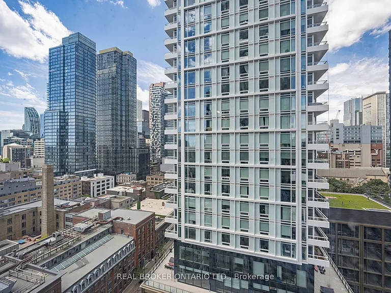 100 Queen St E #1912 — Photo 21