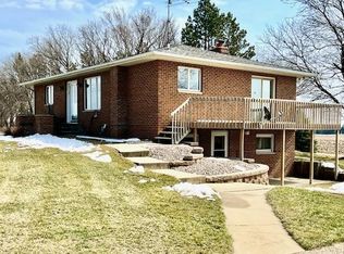 7421 County Road 15 Rd SW, Stewartville, MN 55976