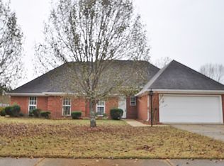5979 Westwind Dr, Tupelo, MS 38801