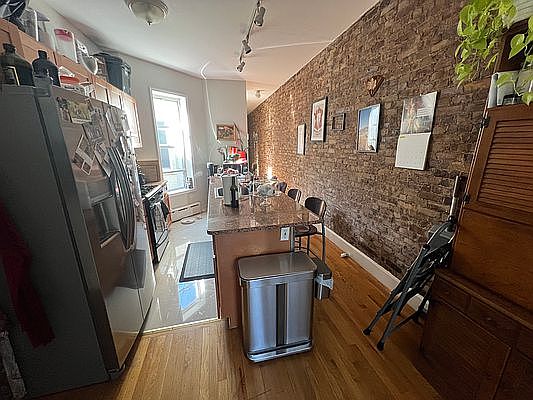 5th image of 564 Saint Marks Ave APT 3L
