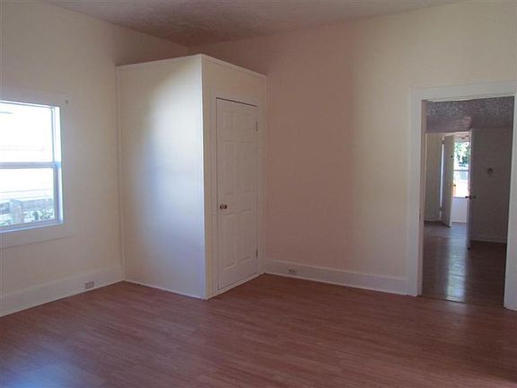5th image of 513 Lilleston Ave