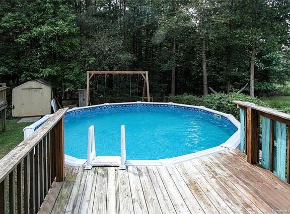 4th image of 925 Sweetgrass Ln