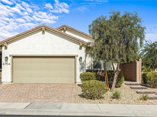 6704 Millbury St, North Las Vegas, NV 89086