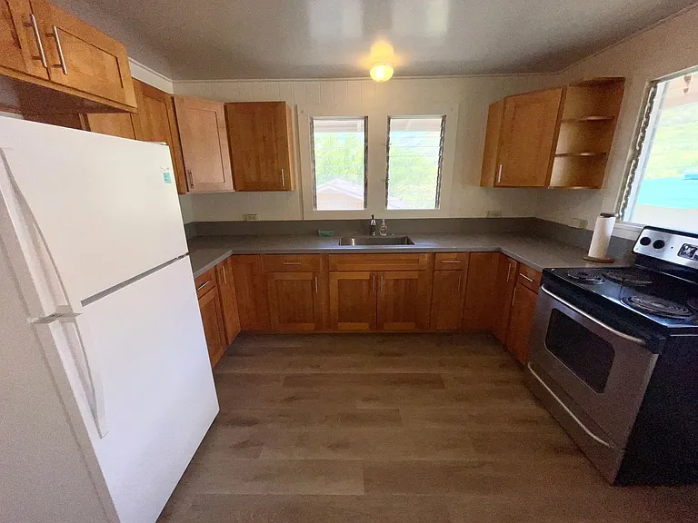 2530 Kalihi St — Photo 4