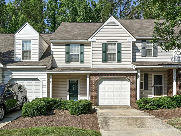 4563 Panther Pl, Charlotte, NC 28269