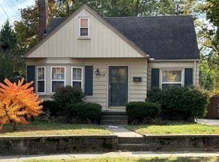 212 E Webster Rd, Royal Oak, MI 48073