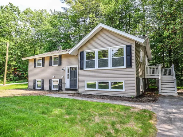 21 Ridgefield Drive, Milford, NH 03055