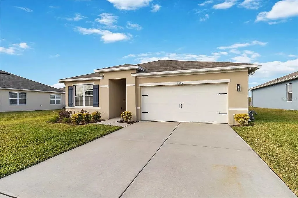 3 bed, 1711 sqft, $2,250 — Photo 2