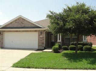 2023 Crosby Dr, Forney, TX 75126