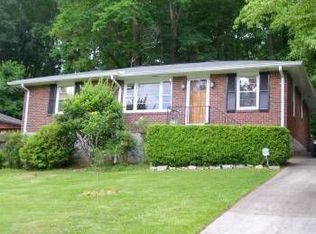 948 Scott Cir, Decatur, GA 30033