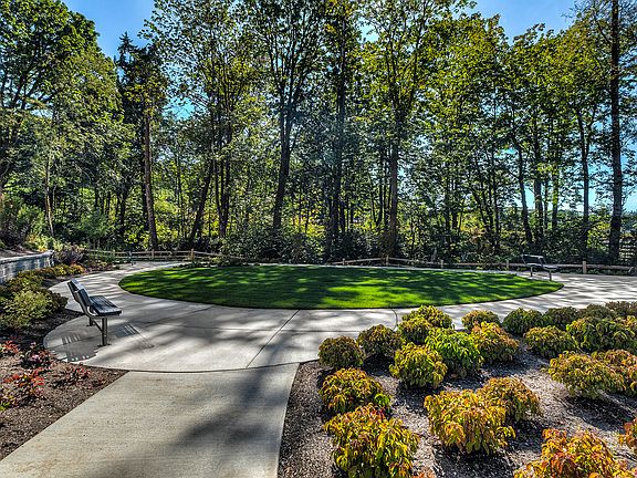 Community Park at the Reserve