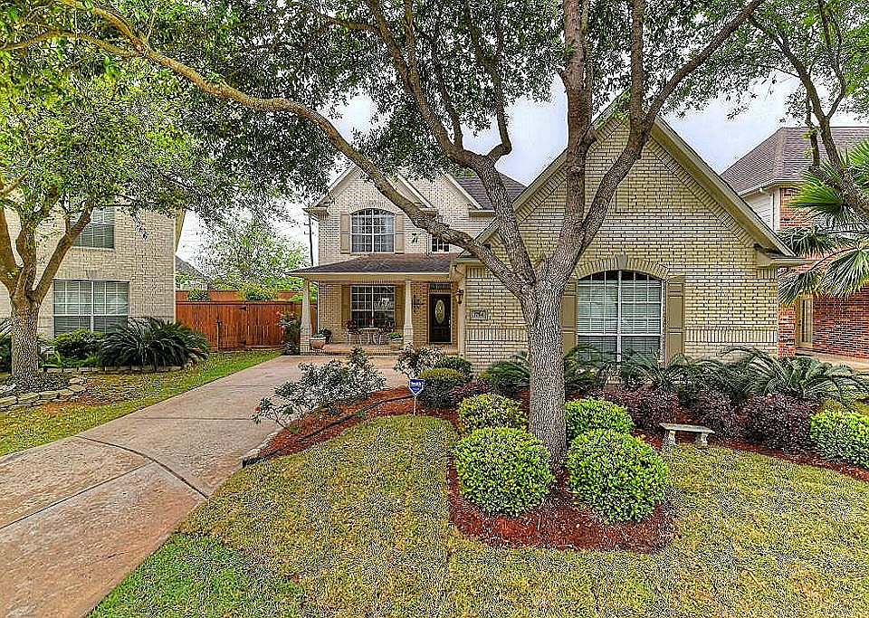1st image of 1754 Lakeside Enclave Dr