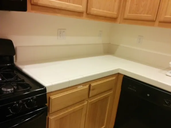 828 Bronze Ln #1, West Sacramento, CA 95691