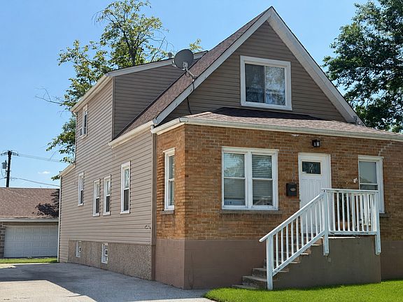3rd image of 8019 46th St